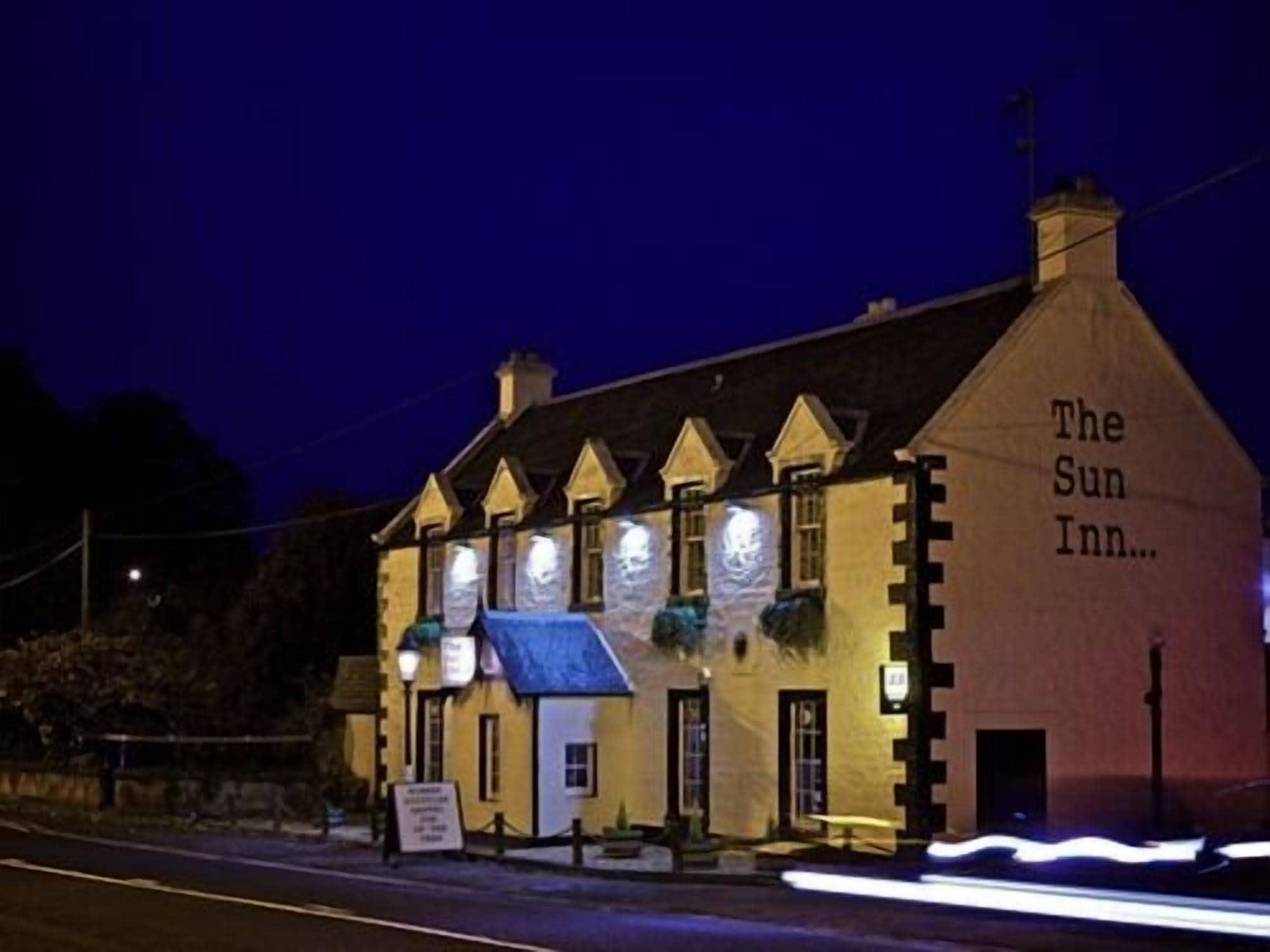 The Sun Inn Dalkeith Exterior photo